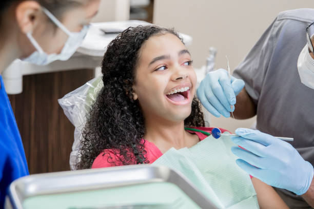 Best Walk-In Emergency Dental Services in Palestine, IL